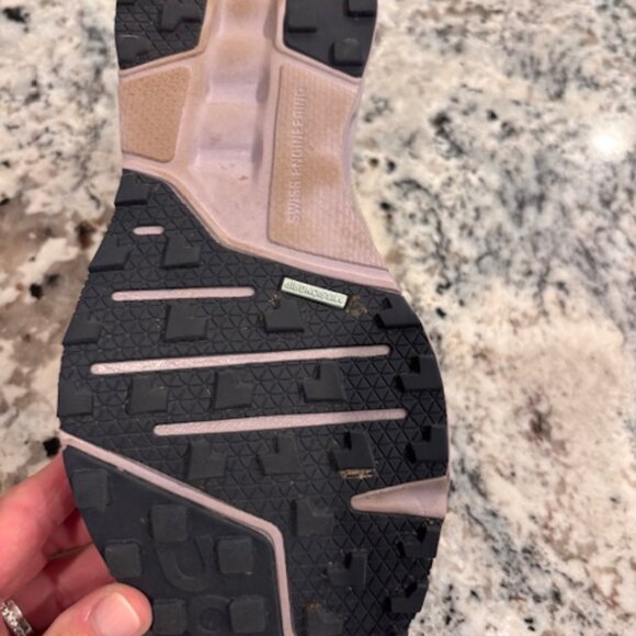 Women's ON Sneakers - Cloudsurfer Trail - Lilac / Grey / Black - Size 7.5 - Picture 4 of 9